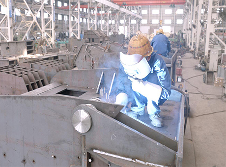 記紅星“焊”將   火星下的匠心堅(jiān)持