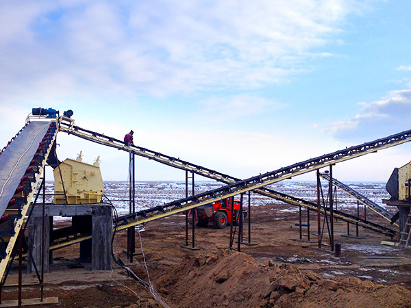 時(shí)產(chǎn)600T的破碎生產(chǎn)線在廣東穩(wěn)定投產(chǎn)