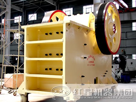 顎式破碎機(jī)使用過程中的注意事項(xiàng)