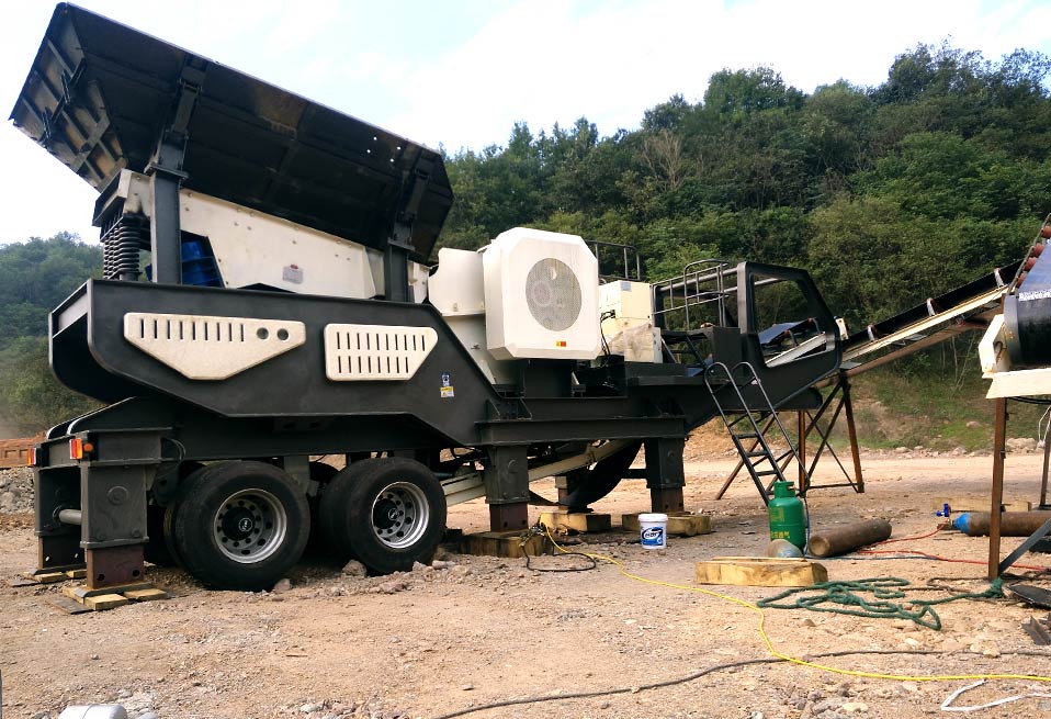 HX粗破輪胎系列移動破碎站