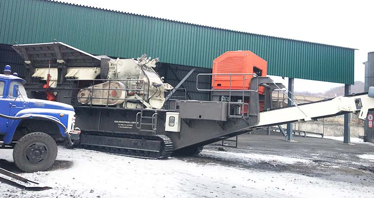 履帶式移動(dòng)破碎站案例